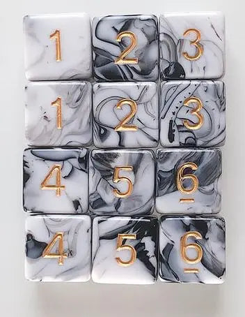 Dice Set Village Espresso Cream / Gold D6